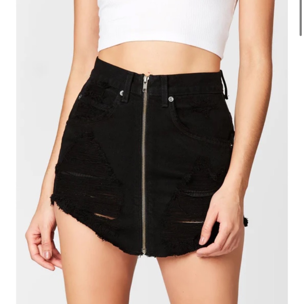 Carmar Black Beatrice zip front skirt